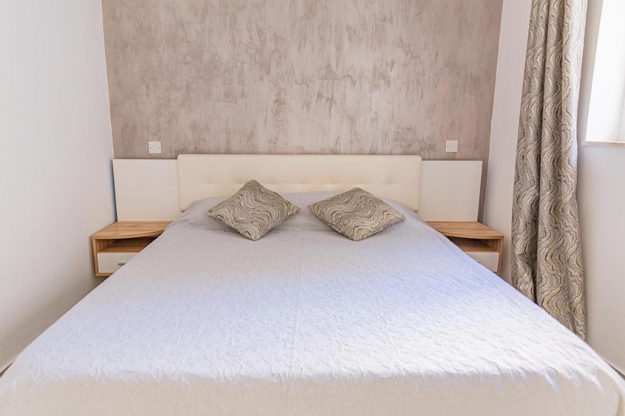 Fancy Modern Apt Sliema - W/ 2Br エクステリア 写真